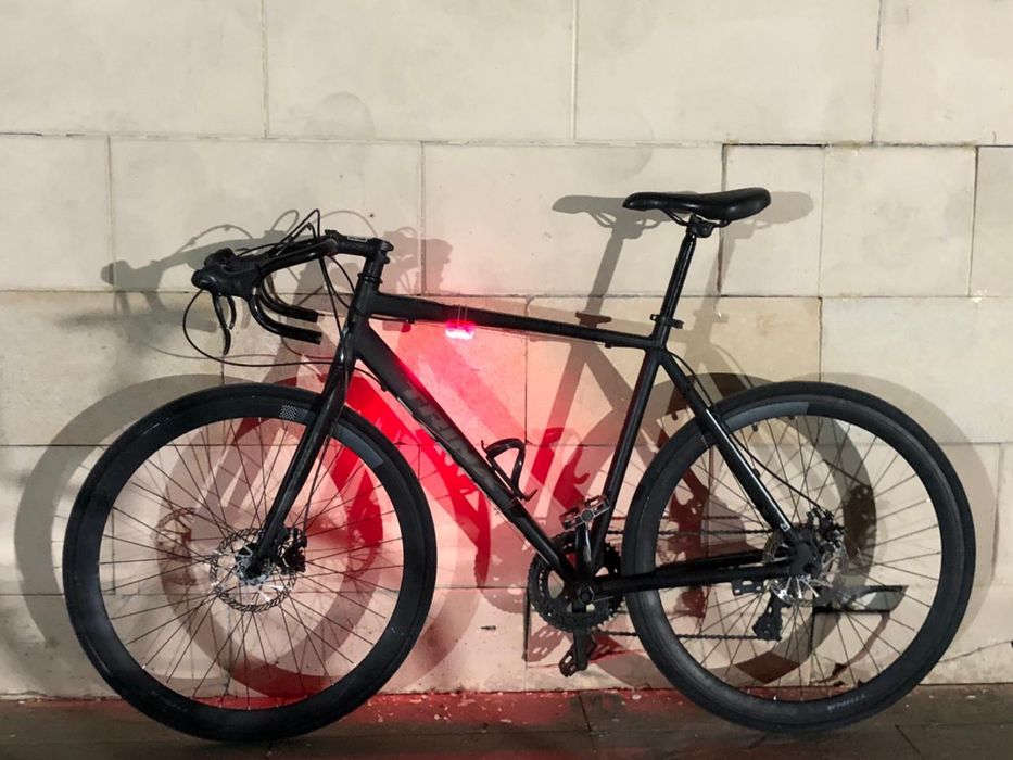 Шоссейный велосипед Trinx