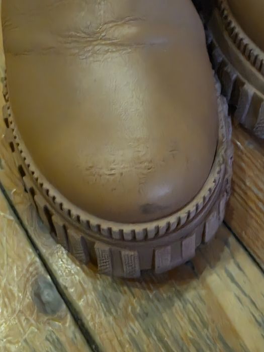 Кожени дамски ботуши Bershka – размер 39, естествена кожа, с кутия