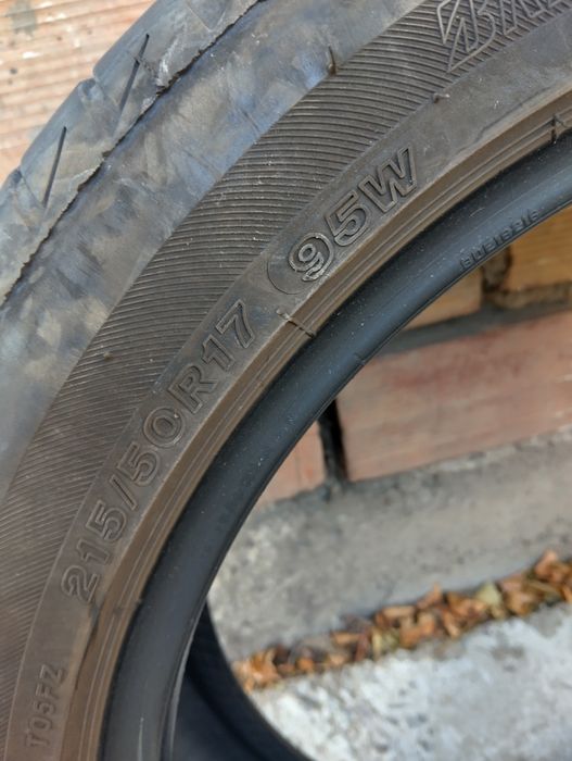 Един брой гума 215/50/17 BRIDGESTONE  Дот 2018