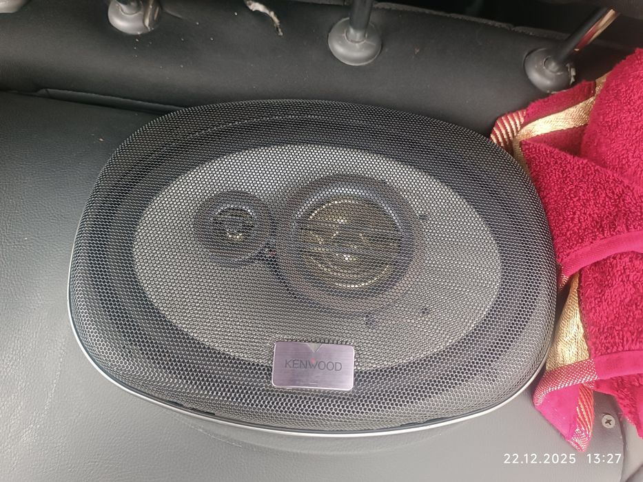 Kenwood 718 bass booster