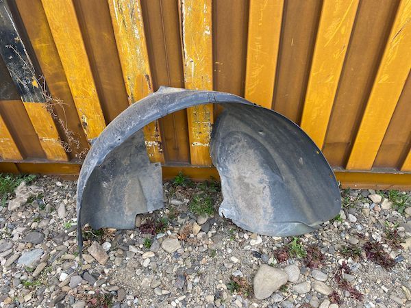 Carenaj stanga fata VOLVO V70 S60 2000-2005 30655665