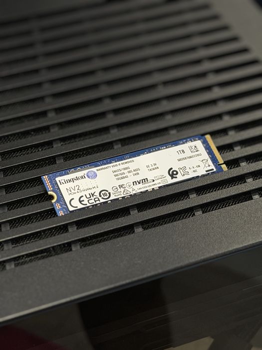 Ssd m2 kingston 1Tb
