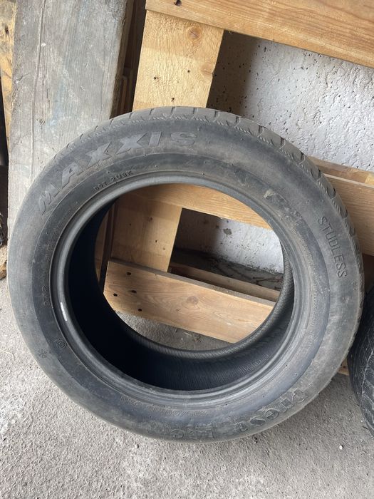Продам комплект зимние шины R16