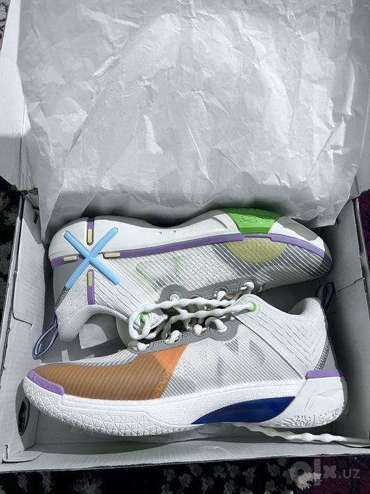 Волейбольные кроссовки Wade Shadow 6