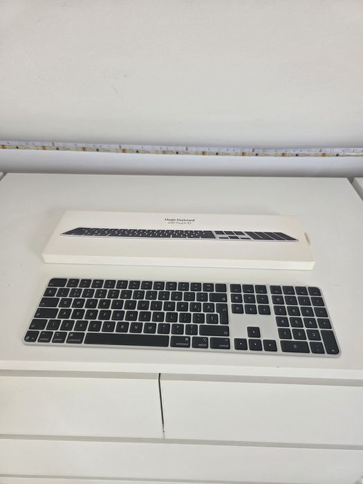 Magic Keyboard with Touch ID USB C ultimul model RO Layout