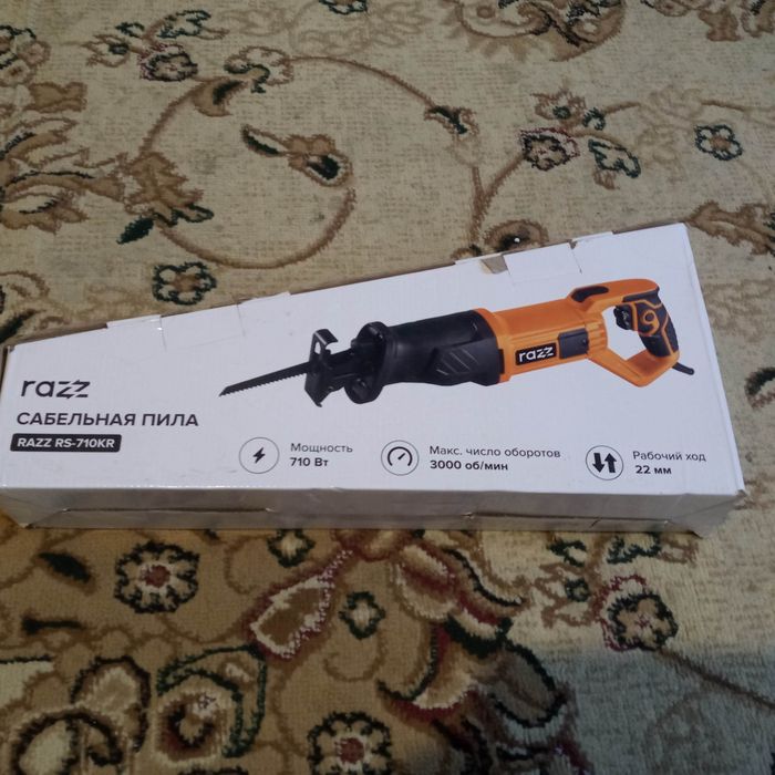 Сабельная пила фирма Razz