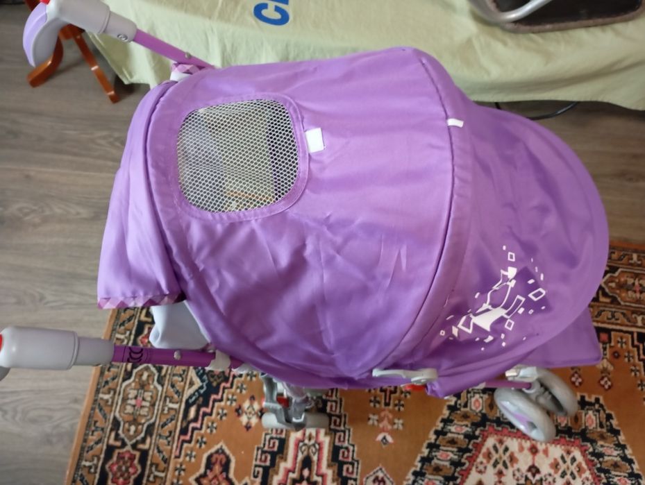 Продам прогулочную детскую коляску