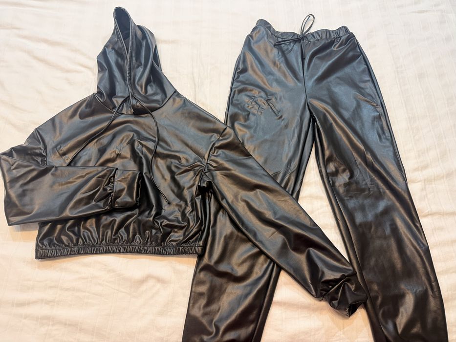 Дамски  комплект