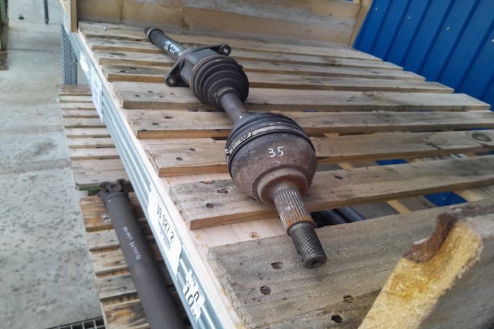 Planetara fata dreapta 2.0 DIESEL 4X2 2.0 DIESEL 4X2 Nissan Qashqai p