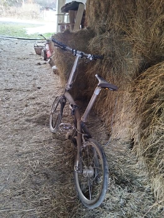 Vând bicicleta pliabila