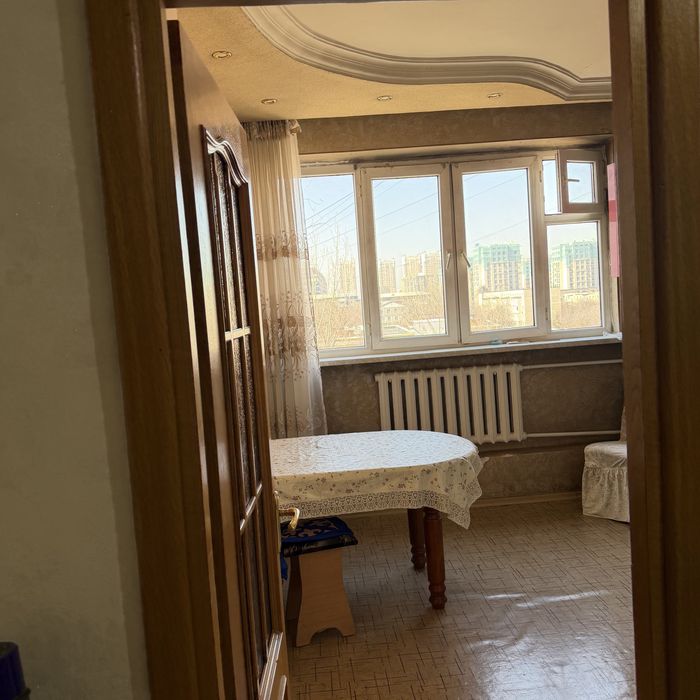 Продам квартиру.    2х коматный. планировка