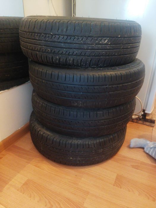 Продам резину летнюю