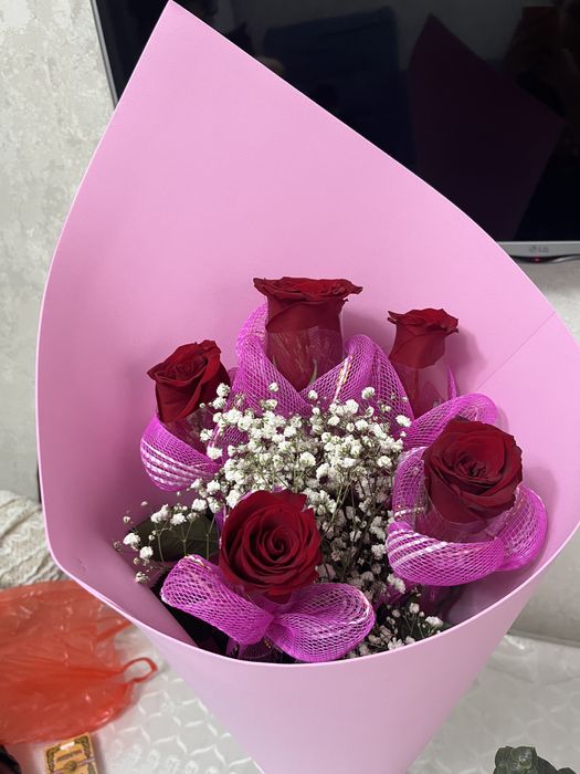 Продам розы красный