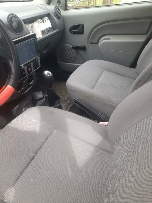 Vand  Logan 1.4MPI..2006
