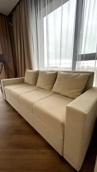 ДИВАН  почти новый 2 недели использования