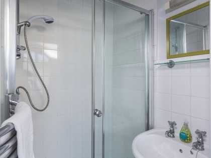 Дава се под наем Тристаен апартамент в София, Оборище - 100 кв.м за 816 € - Снимка #5