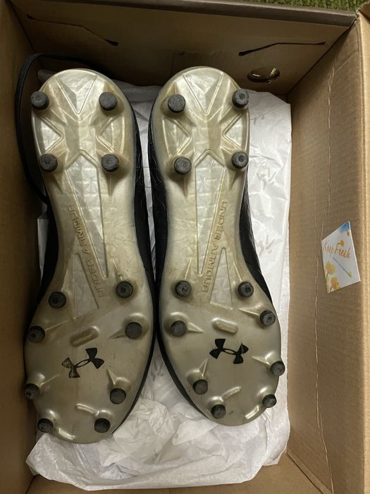 Бутонки на марка Under Armour