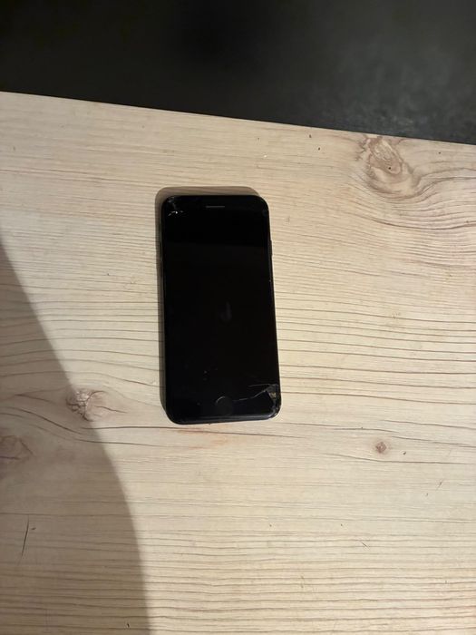 IPhone SE 2 64/3