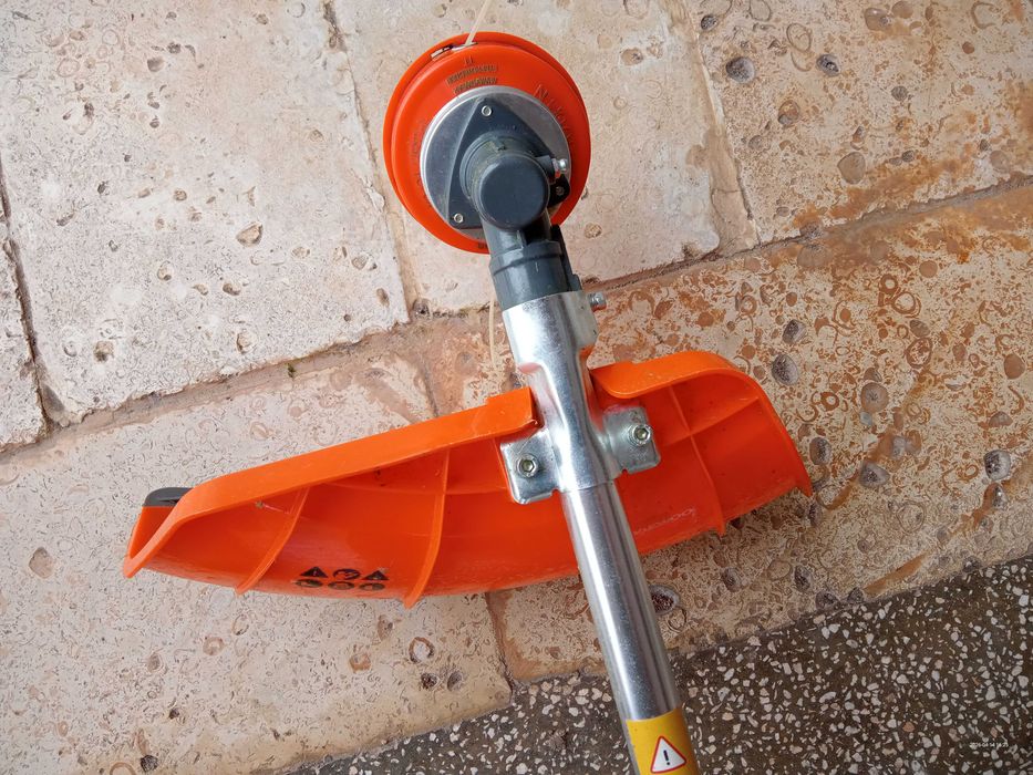 Моторна коса Daewoo