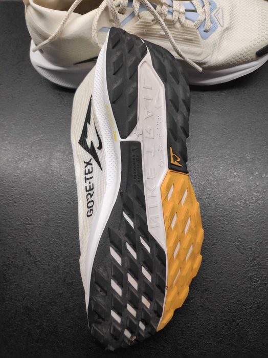 Дамски Nike Gore-Tex Trail маратонки 38.5
