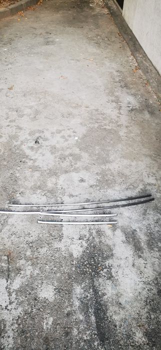 Молдинги лобового стекла Паджеро2