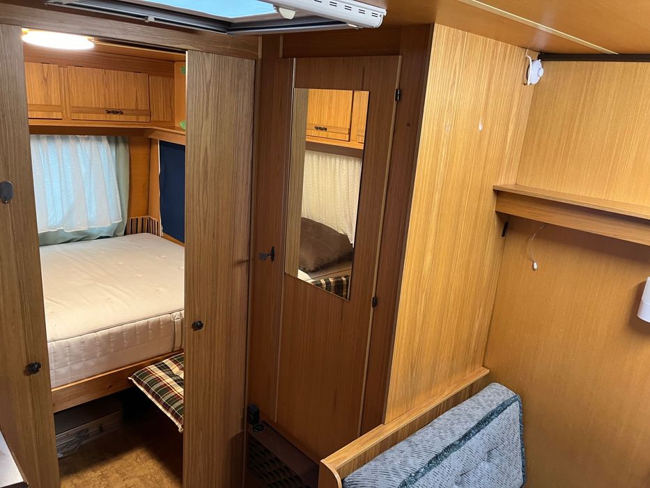 Продавам каравана