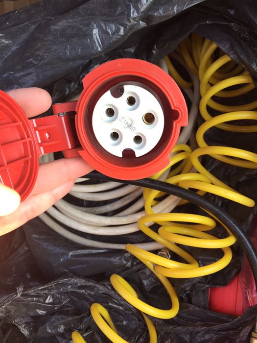 Mennekes CEE, 5-полюсна, пластмасова, контактна розетка