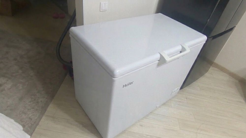 Морозильник "Haier"