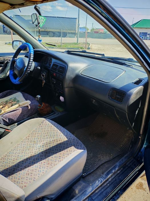 Nissan primera p10