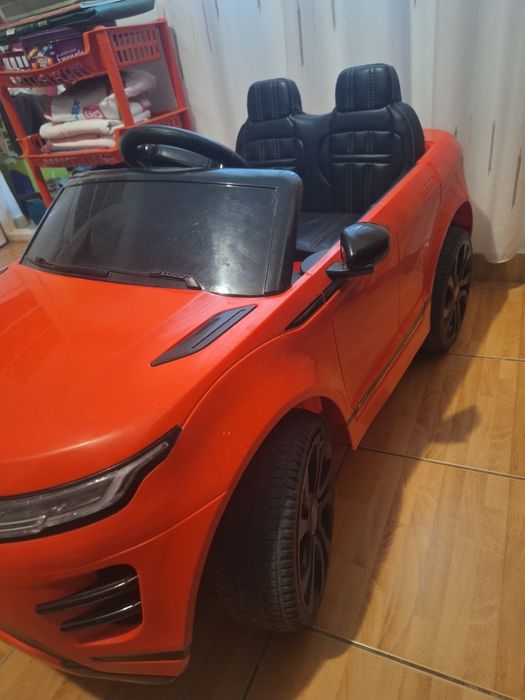 Mașinuta copii electrica