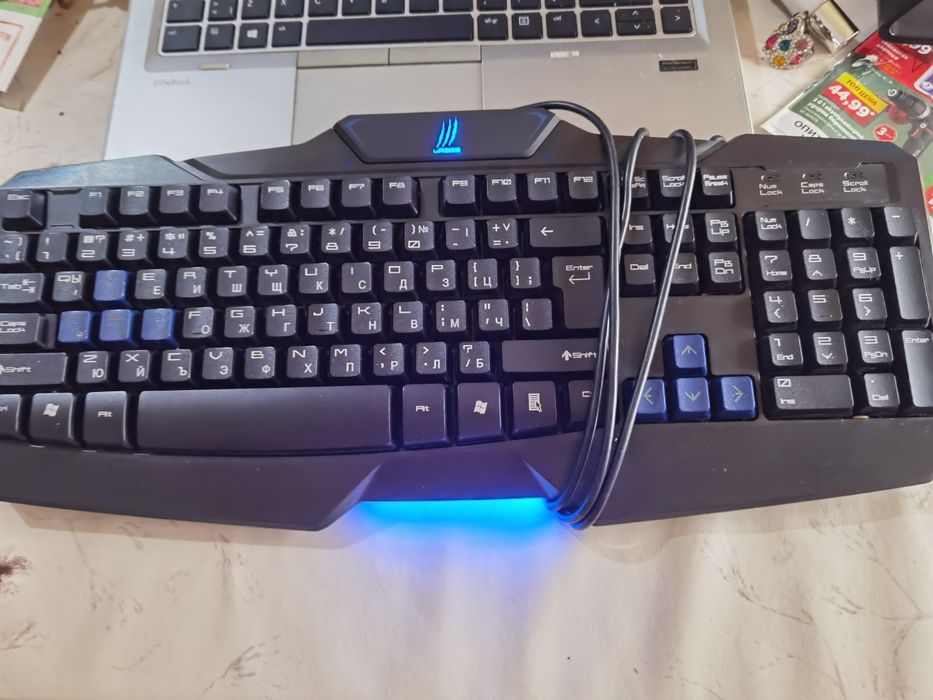 Геймърски комплект,клавиатура,слушалки и мишка.