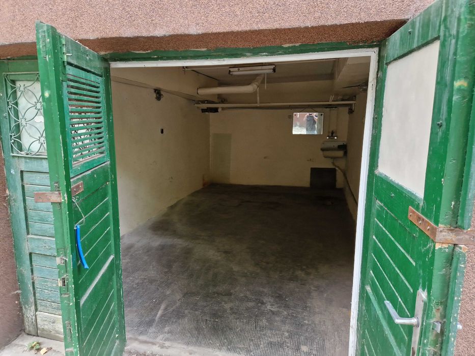 Inchiriez garaj zona parc Drumul Taberei