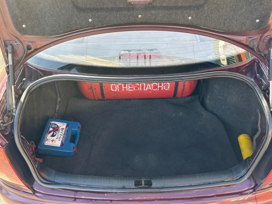 Продам Ауди А4 1996 года выпуска