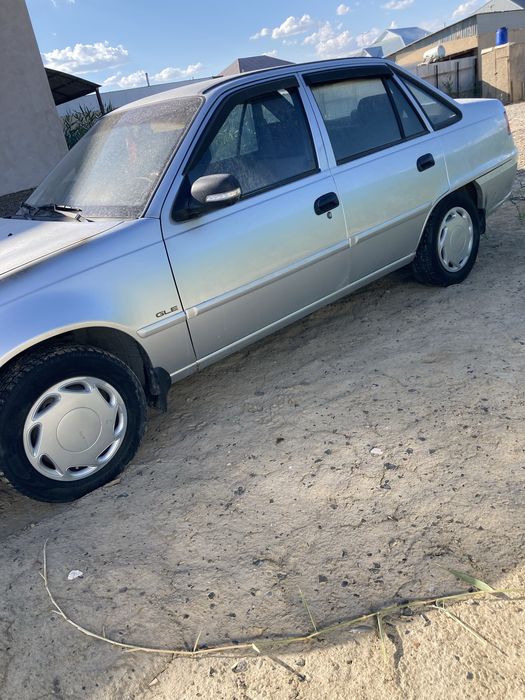 Daewoo Nexia 2013 (1 хозяин, после возгорания)