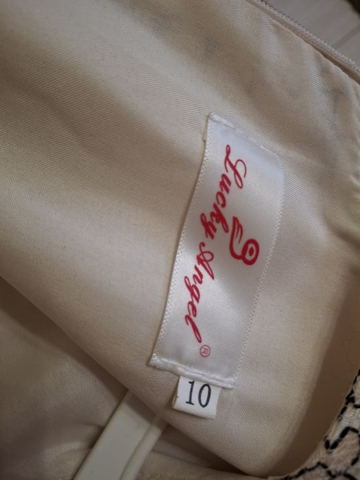 Нарядное  платье