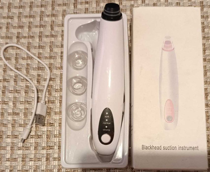 Вакуумный аппарат для чистки лица