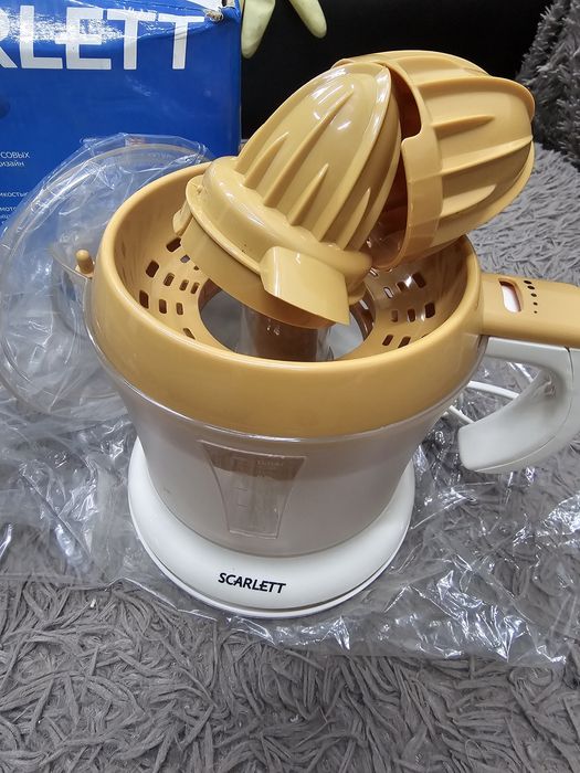Продам соковыжималку для цитрусовых