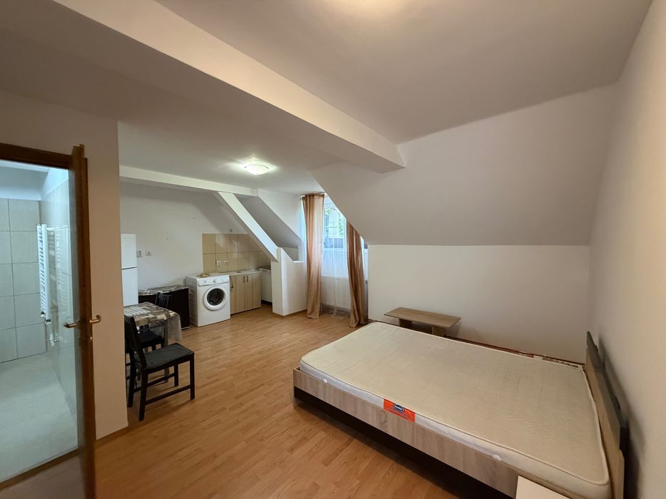 Vând vila in Brasov, zona centrala