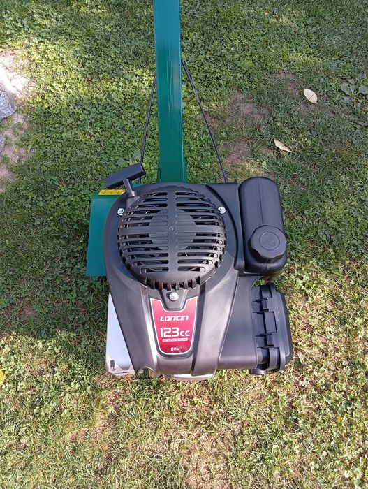 Motocultor pe benzina