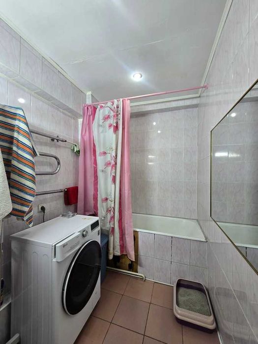 Продам 3ком. квартиру Афцинао 1