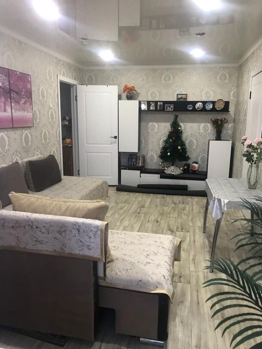 Продам 4х ком. кв. в центре