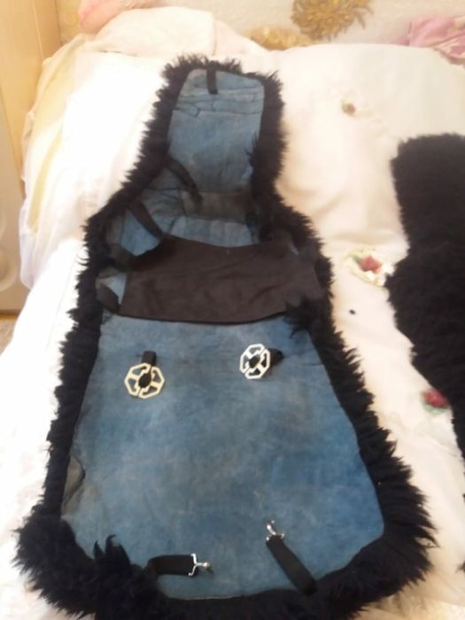 Натуральные накидки черные две