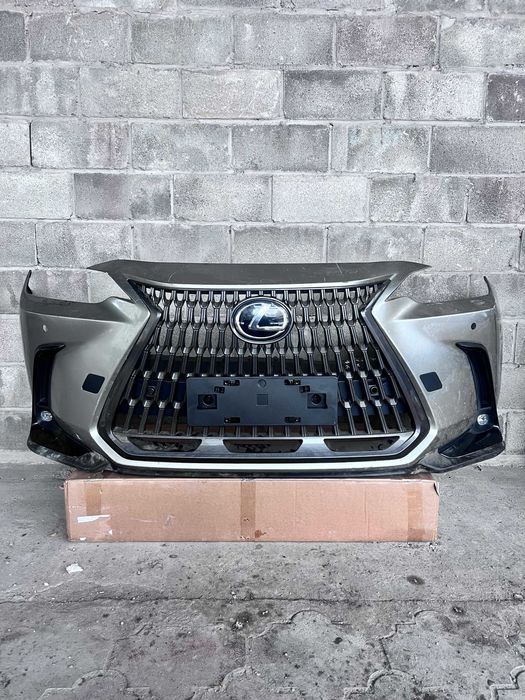 Бампера и решетки LEXUS