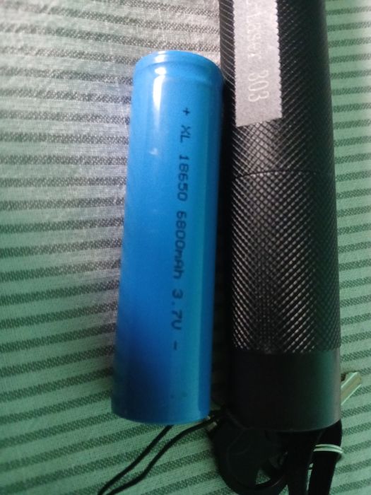 Laser verde 303 – foarte puternic
Complet, cu toate accesoriile.
Fără