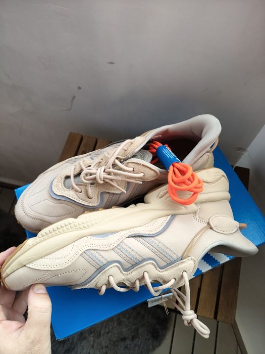 Adidas Originals Ozweego bej nisipiu mărimea 42 noi originali