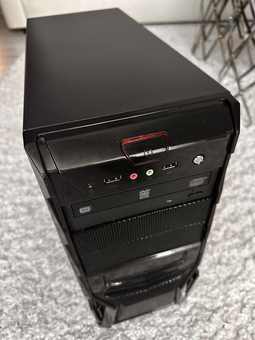 PC Gaming de Vânzare – Sistem Ideal pentru Jocuri Casual & Office