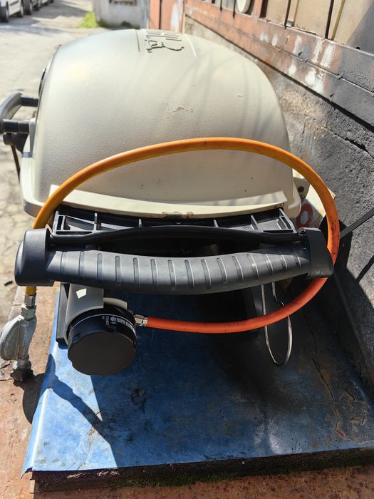 Газово барбекю Weber Q 2000