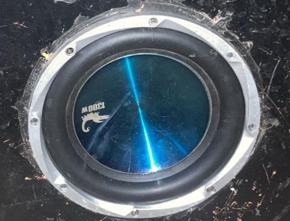 Продам Сабуфер торг ест