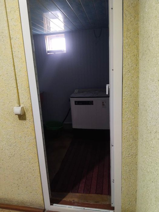 Уй сотилади 4 хонали