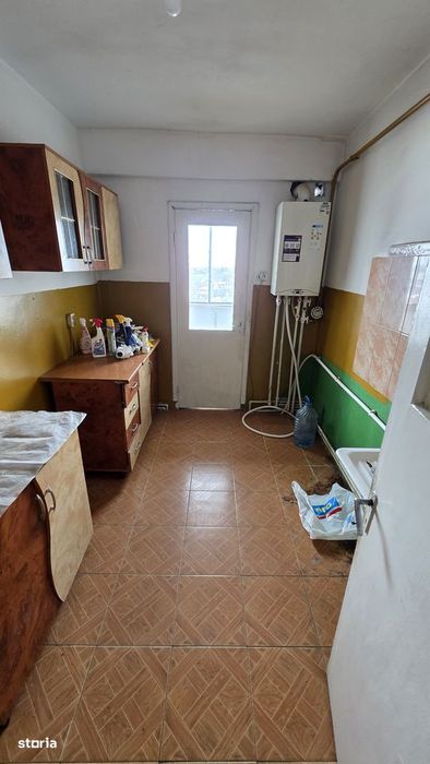 Vand ap cu 4 camere zona 10 Nievele